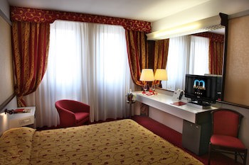 Hotel Maxim galeri fotoğrafı