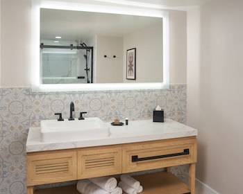 Hotel Rumbao, A Tribute Portfolio Hotel