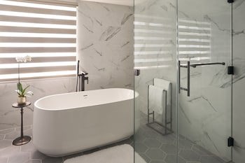 Hotel Rumbao, A Tribute Portfolio Hotel