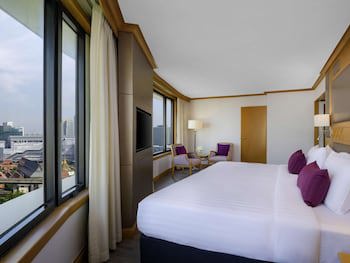 Grand Mercure Bangkok Atrium