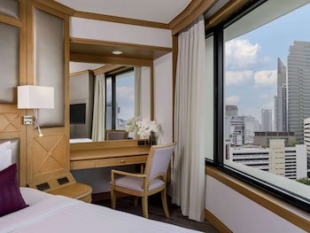 Grand Mercure Bangkok Atrium