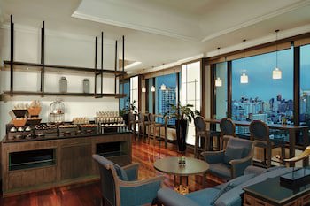 Grand Mercure Bangkok Atrium