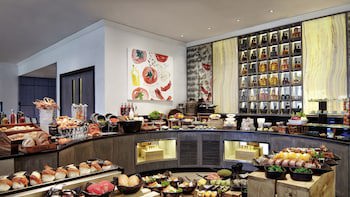 Grand Mercure Bangkok Atrium