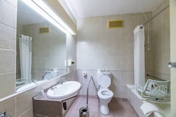 Holiday Inn Bulawayo, An Ihg Hotel