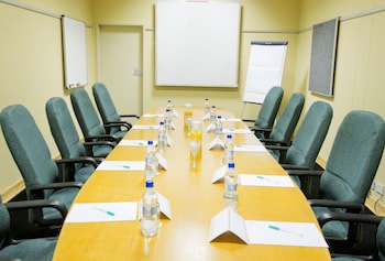 Holiday Inn Bulawayo, An Ihg Hotel