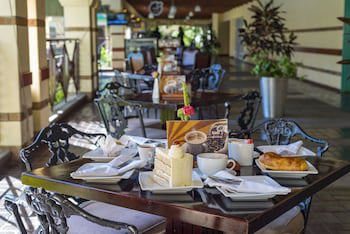 Holiday Inn Bulawayo, An Ihg Hotel
