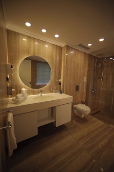 Riviera Hotel Beirut
