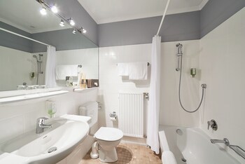 MUNTE - Wellnesshotel am Stadtwald galeri fotoğrafı