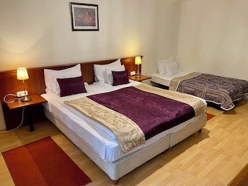 Gold Hotel Budapest
