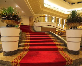Century Park Hotel