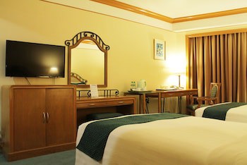 Century Park Hotel