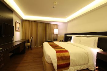 Century Park Hotel