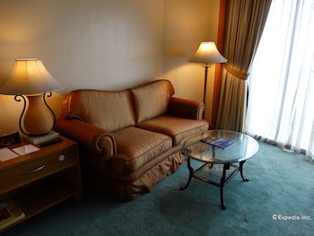 Century Park Hotel