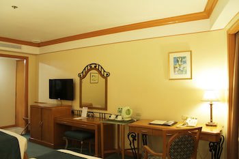 Century Park Hotel