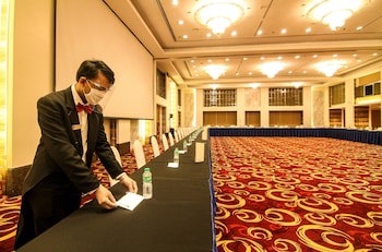 Century Park Hotel