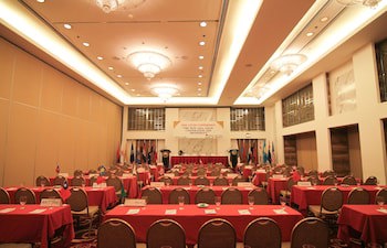 Century Park Hotel