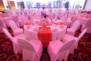 Century Park Hotel