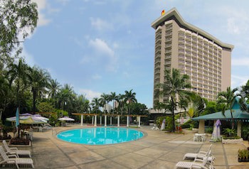 Century Park Hotel