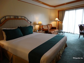 Century Park Hotel