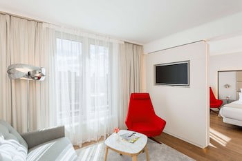 NH Collection Berlin Mitte am Checkpoint Charlie galeri fotoğrafı