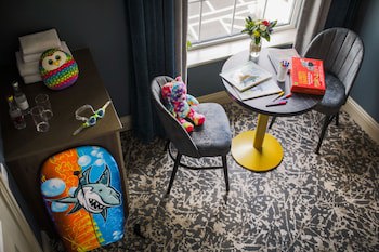 Falls Hotel & Spa