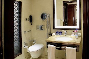 Crowne Plaza Dubai Deira, An Ihg Hotel