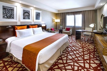 Crowne Plaza Dubai Deira, An Ihg Hotel