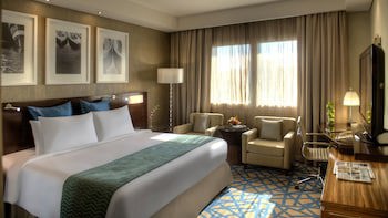 Crowne Plaza Dubai Deira, An Ihg Hotel