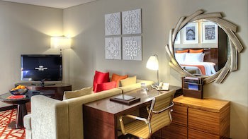 Crowne Plaza Dubai Deira, An Ihg Hotel