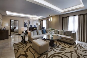 Crowne Plaza Dubai Deira, An Ihg Hotel