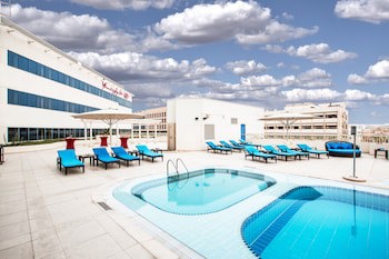 Crowne Plaza Dubai Deira, An Ihg Hotel