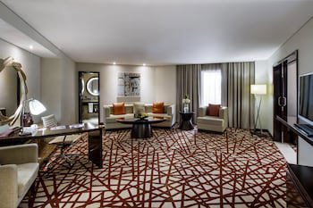 Crowne Plaza Dubai Deira, An Ihg Hotel