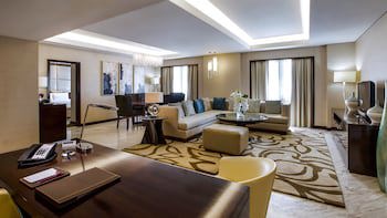 Crowne Plaza Dubai Deira, An Ihg Hotel