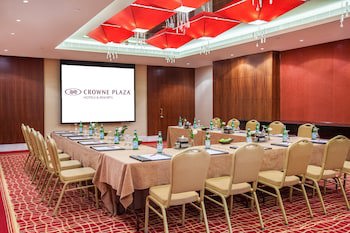 Crowne Plaza Dubai Deira, An Ihg Hotel