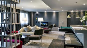 Crowne Plaza Dubai Deira, An Ihg Hotel