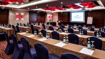 Crowne Plaza Dubai Deira, An Ihg Hotel