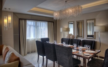 Crowne Plaza Dubai Deira, An Ihg Hotel