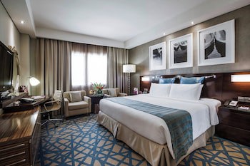 Crowne Plaza Dubai Deira by IHG galeri fotoğrafı