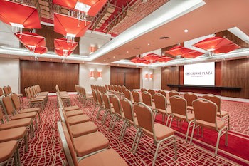 Crowne Plaza Dubai Deira, An Ihg Hotel