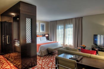 Crowne Plaza Dubai Deira, An Ihg Hotel