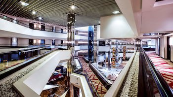 Crowne Plaza Dubai Deira, An Ihg Hotel