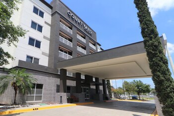 Courtyard By Marriott Monterrey Airport
