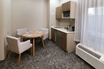 Courtyard By Marriott Monterrey Airport