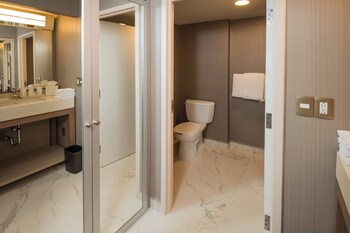 Courtyard By Marriott Monterrey Airport