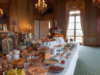 Cliveden House - An Iconic Luxury Hotel