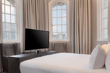 Doubletree By Hilton Edinburgh City Centre