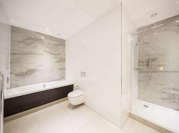 Doubletree By Hilton Edinburgh City Centre