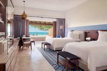 Four Seasons Resort Punta Mita