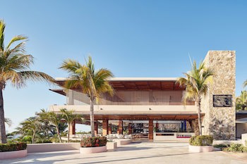Four Seasons Resort Punta Mita