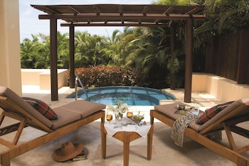 Four Seasons Resort Punta Mita